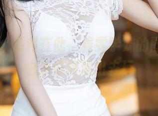 语画界 – 福利在此，雅雯学妹的图包让你也想偷偷溜出去玩