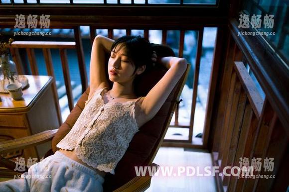 轰趴猫 - 杨晨晨sugar的网盘：写真能不能打开更多秘密？
