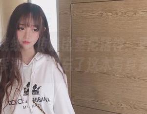 过期米线线喵传递比基尼精神：更新你的夏季清单，别忘了这本写真集！