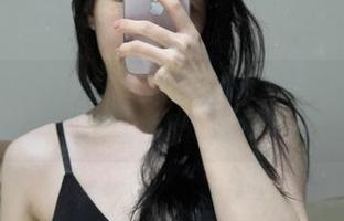 微密圈 – 在线欣赏，铁锤姐姐的最新图片，这波看着挺顶啊，嘿嘿！