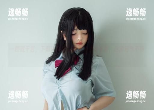 一图胜千言，下载阿寨寨的OL液化上衣写真，这波运气不错哦！